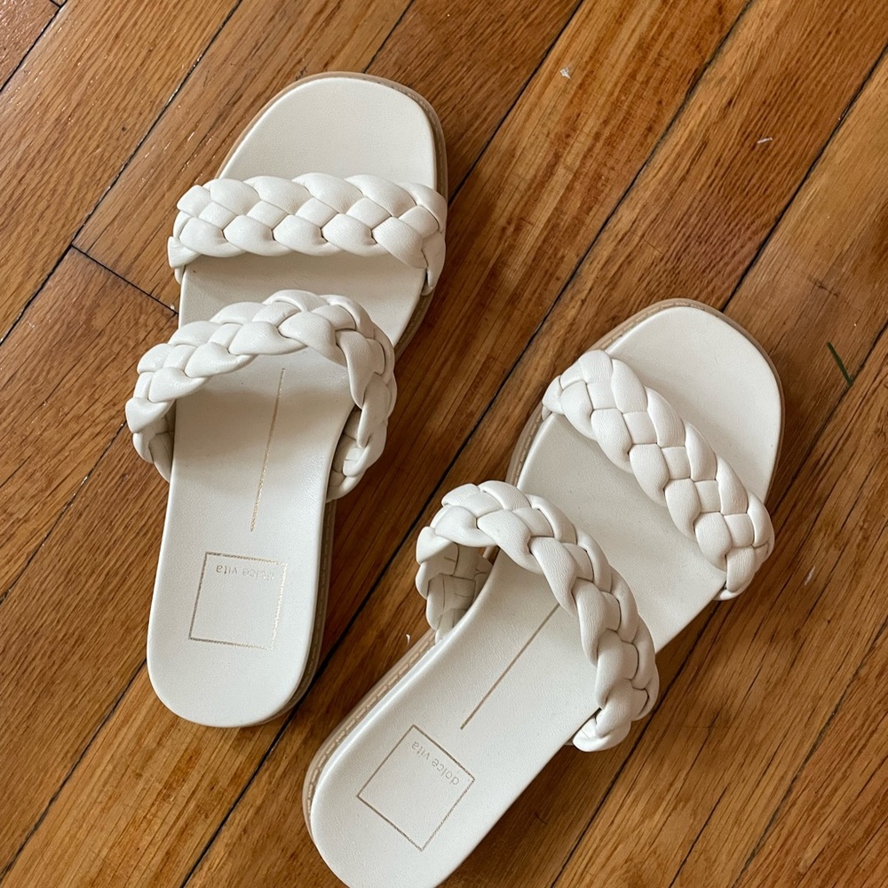 Dolce vita Sandals